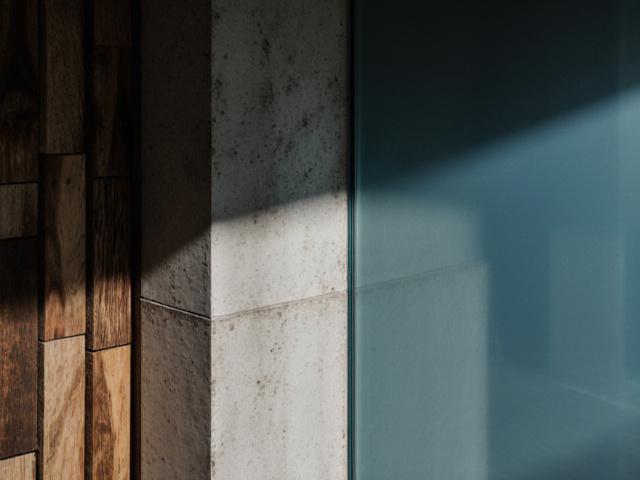 Detalle arquitectónico de materiales sostenibles